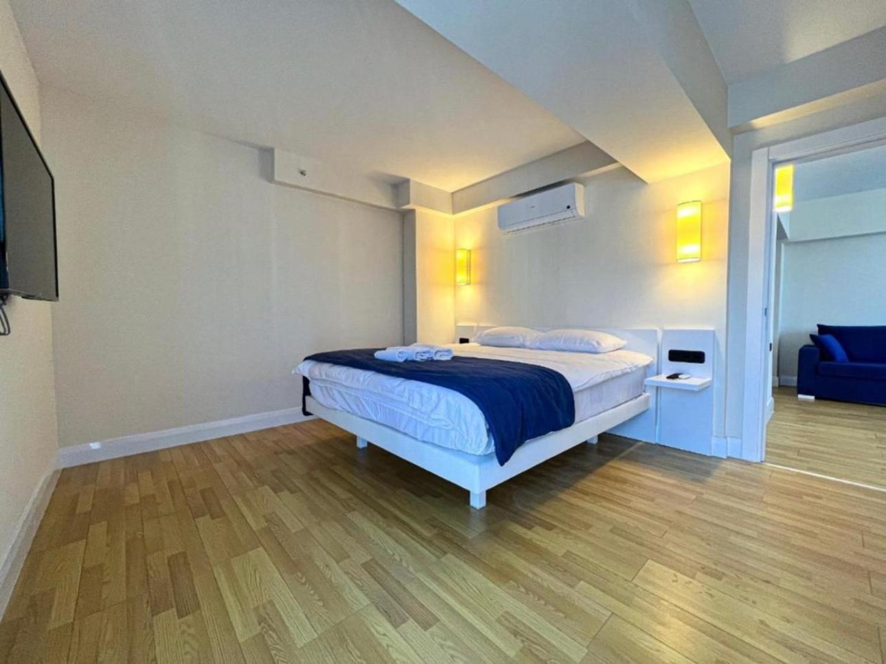 Orbi City Apartment With Sea View Batumi Kültér fotó