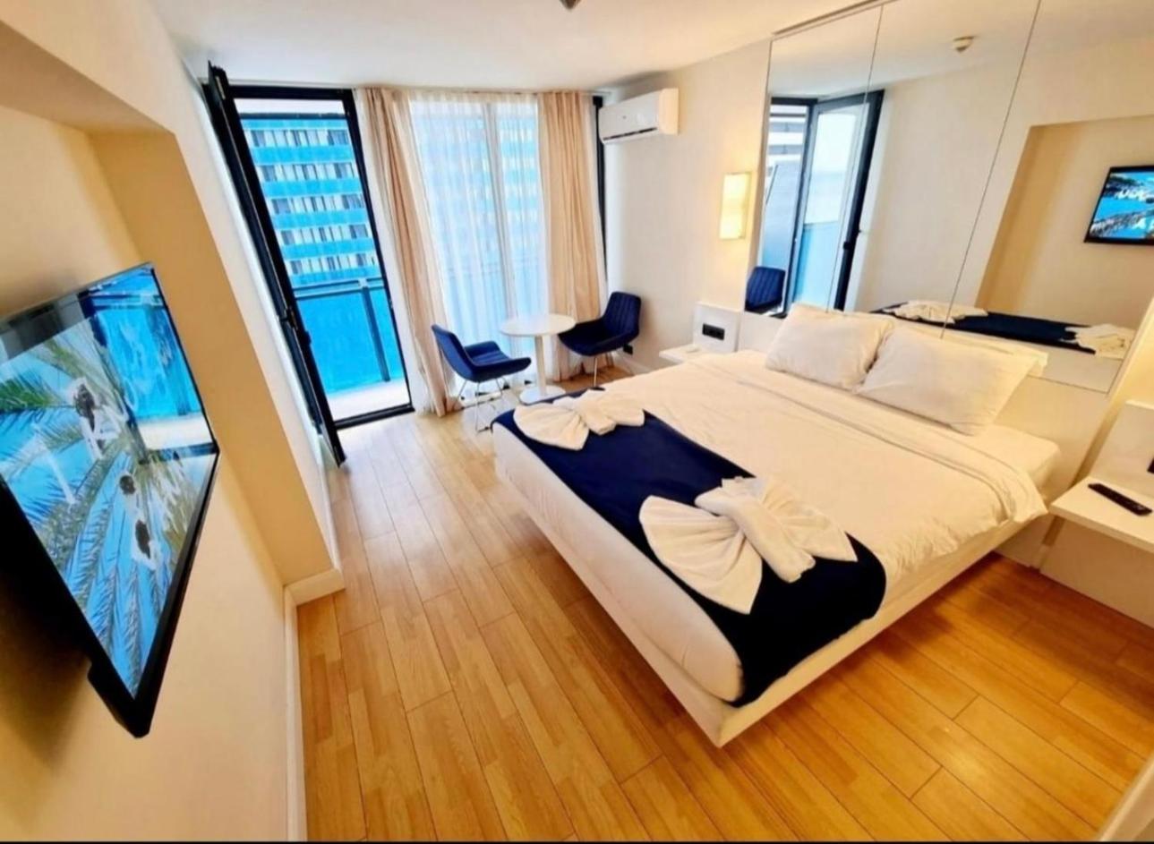 Orbi City Apartment With Sea View Batumi Kültér fotó