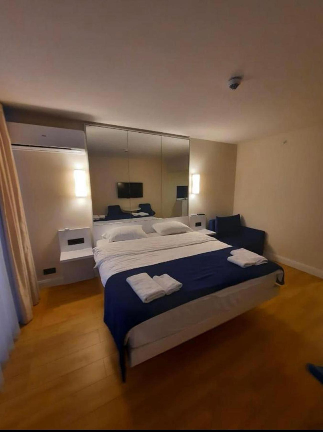 Orbi City Apartment With Sea View Batumi Kültér fotó