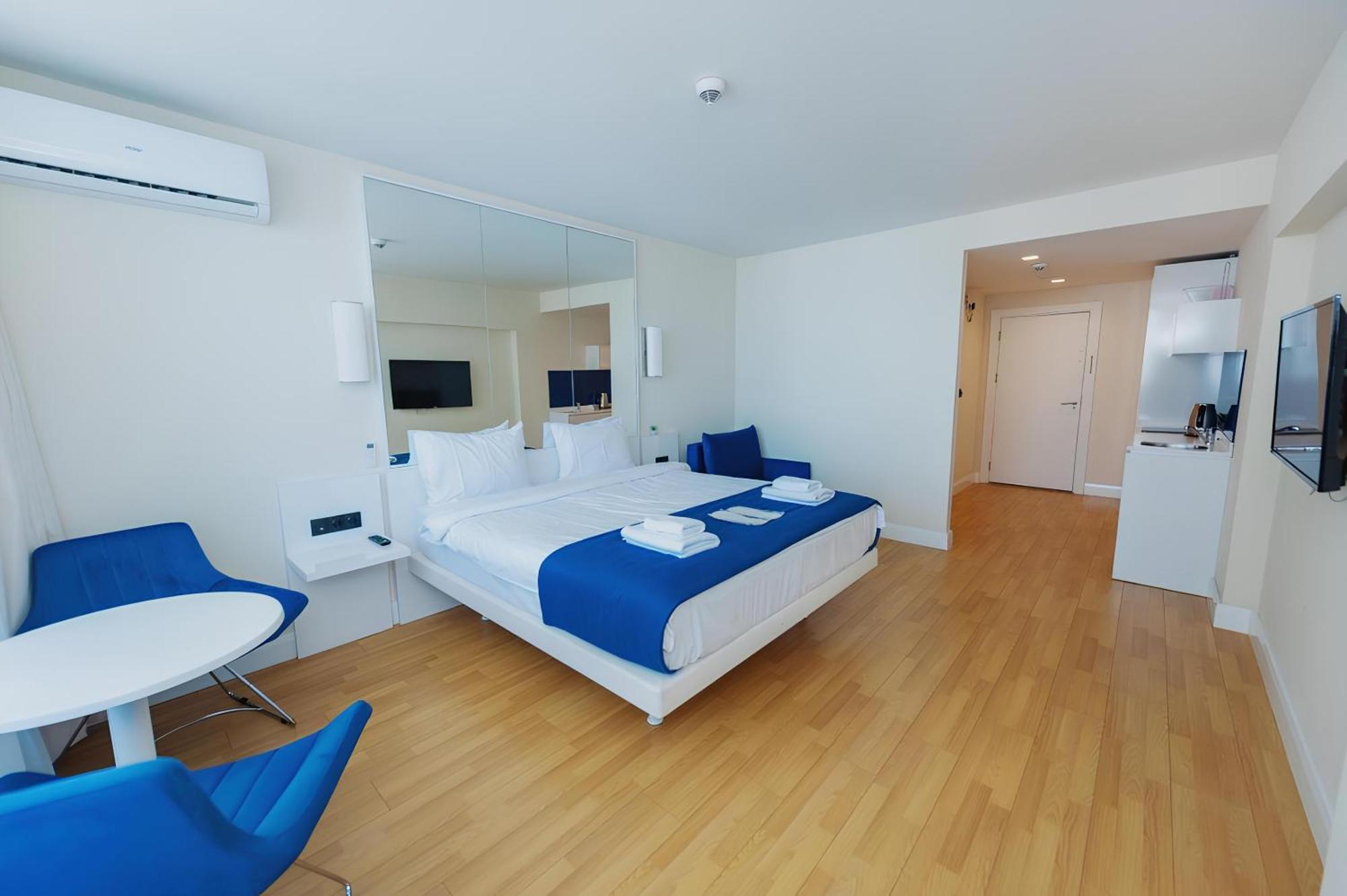 Orbi City Apartment With Sea View Batumi Kültér fotó