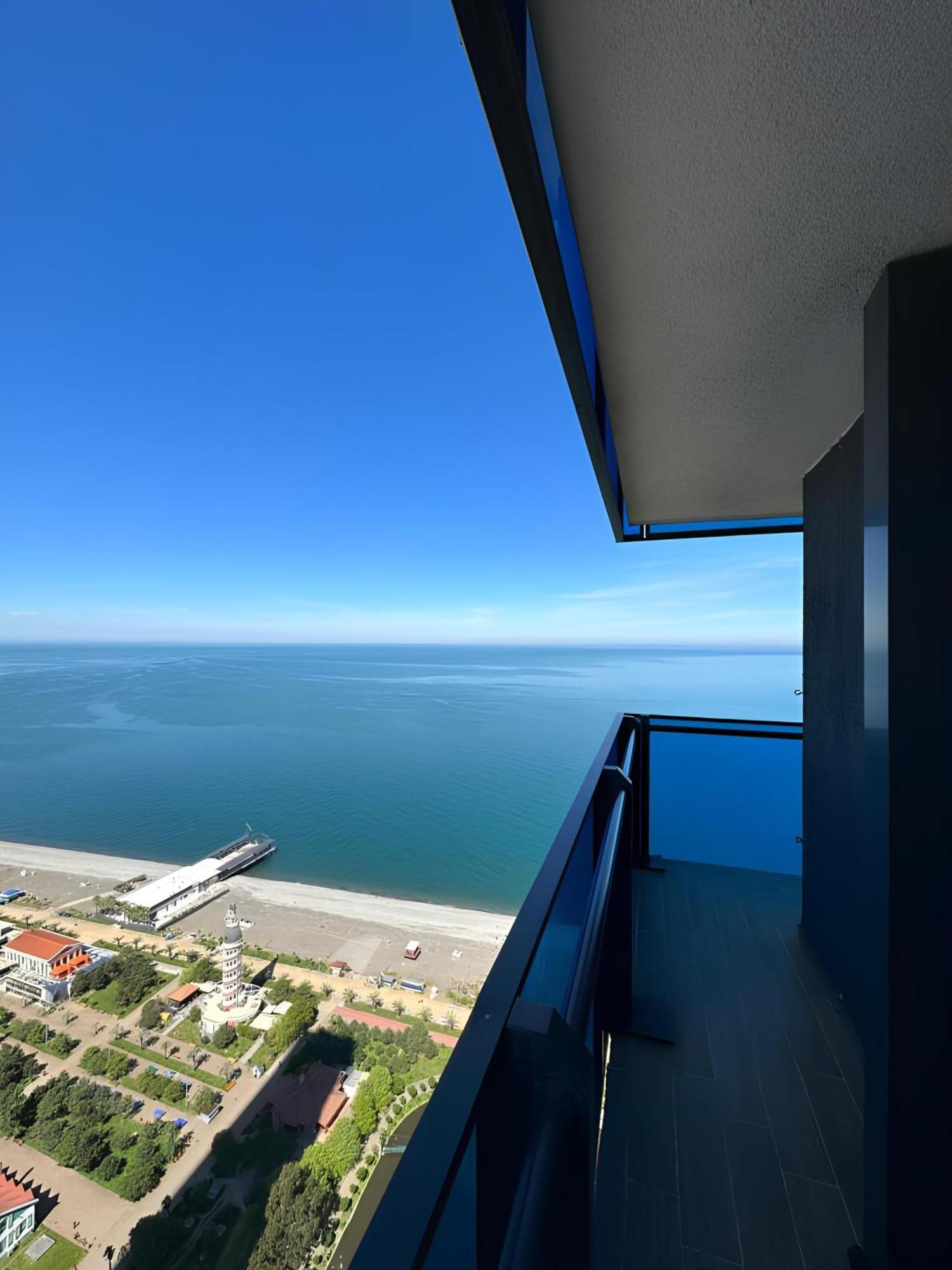Orbi City Apartment With Sea View Batumi Kültér fotó